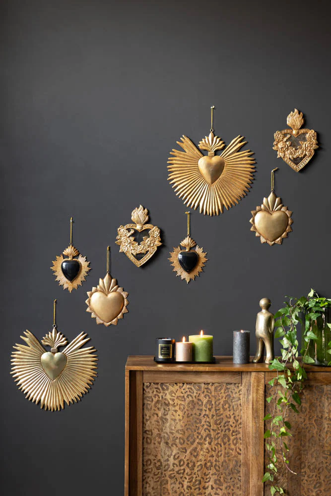 Beautiful Black Heart Star Hanging Ornament - Image 2