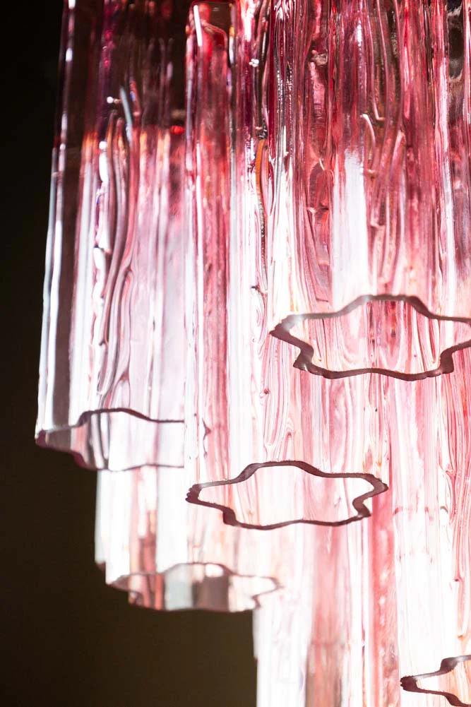 Beautiful Waved Glass Chandelier in Pink - Image 9