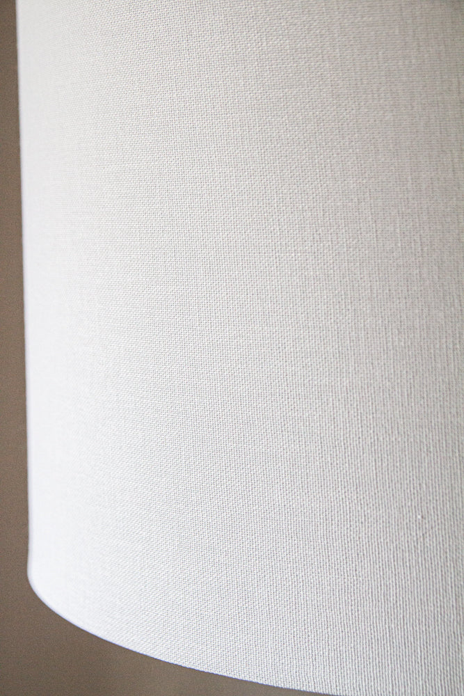Black Wood Turned-Style Table Lamp With Linen Lamp Shade - Image 4