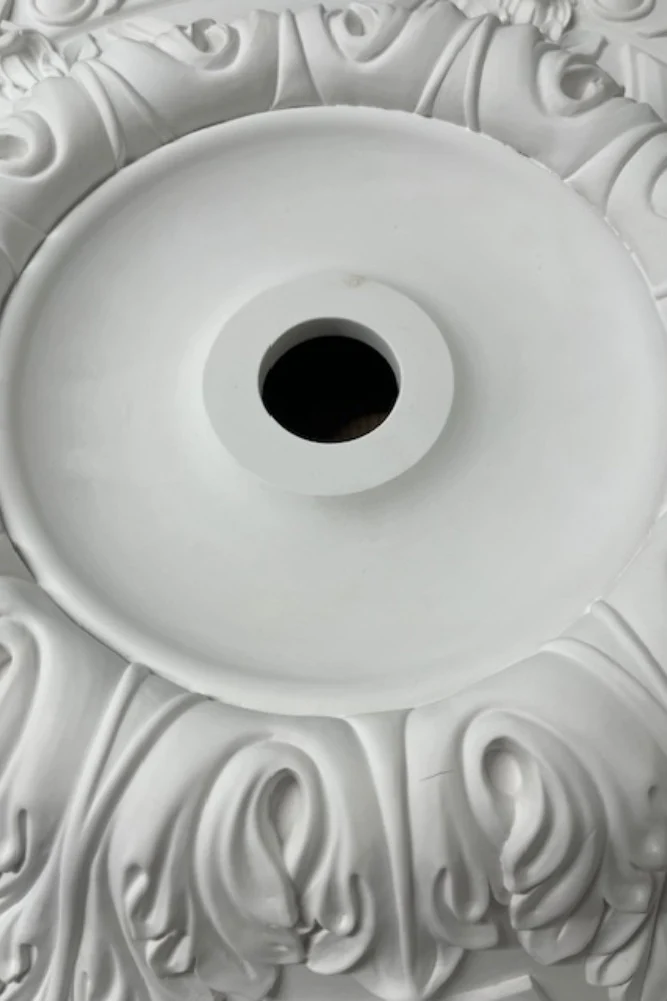 Ready-To-Paint Plaster Ceiling Rose Large - SAMPLE - Image 4