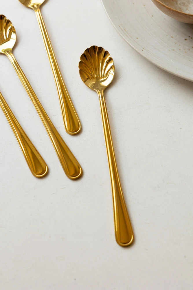 Set of 4 Gold Shell Latte Spoons - Image 6